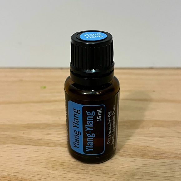 Doterra Ylang Ylang Essential Oil - Picture 1 of 3